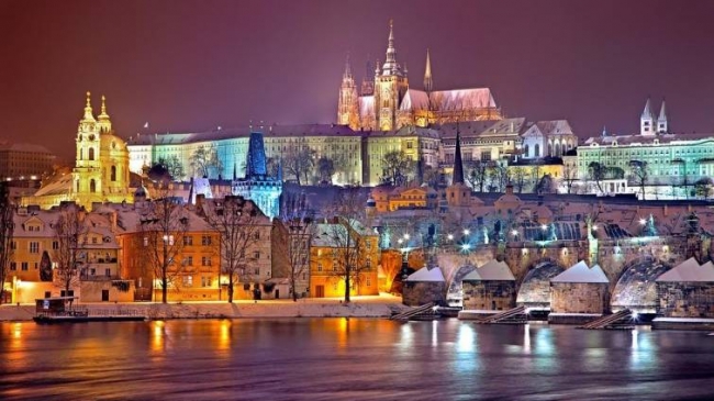 Polonia Fascinante con Praga