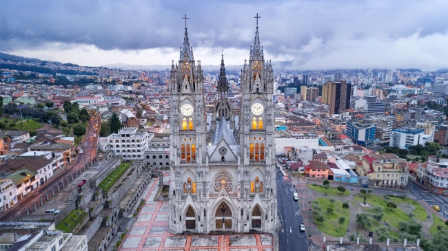 CLUB DEL SINGLE: QUITO & GALAPAGOS - JUNIO 2020 