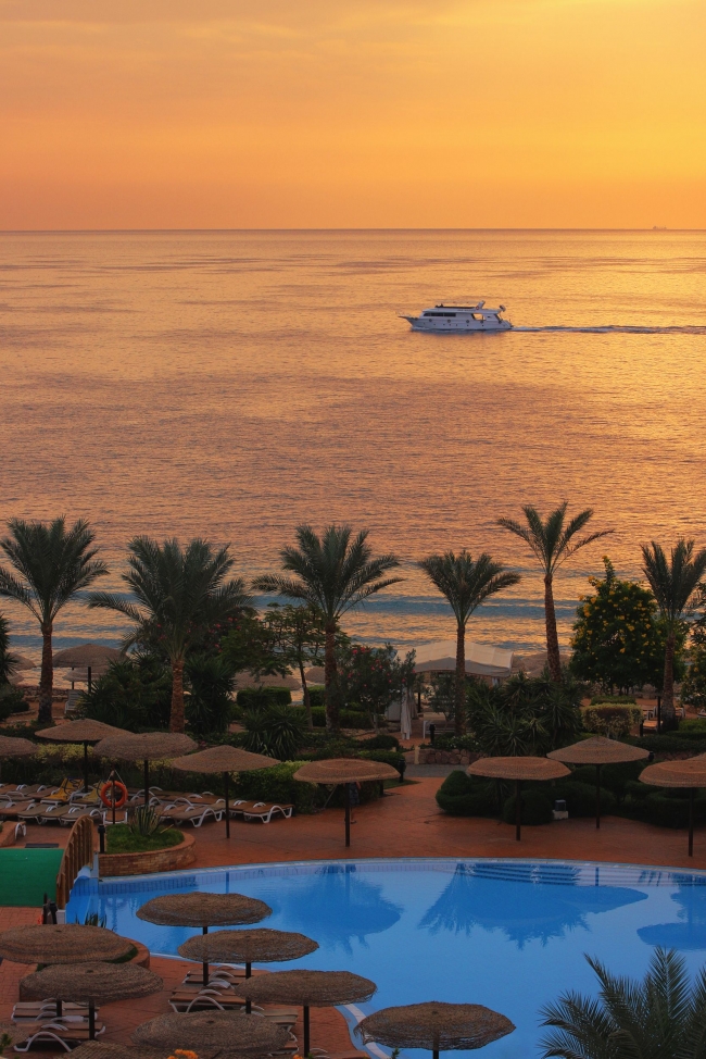 Grupal Egipto con Hurghada - ABRIL 2027